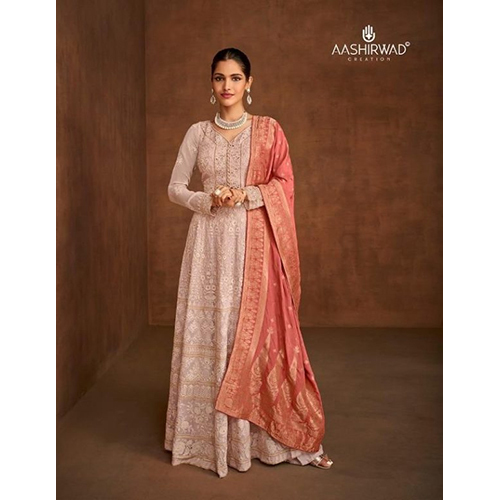 Ladies Ethnic Georgette With Embroidery Suit