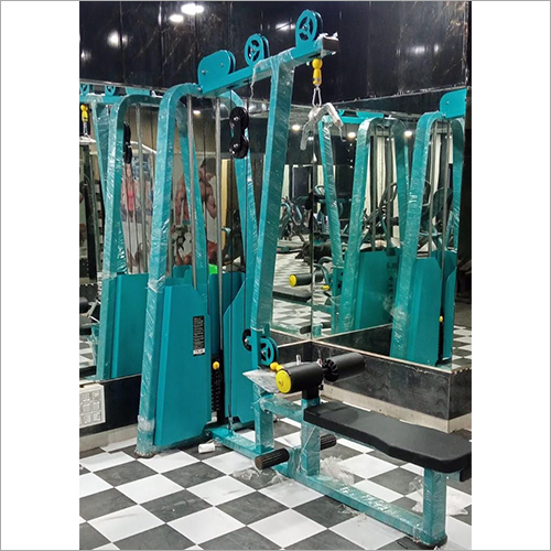 Latt Pull Application: Tone Up Muscle