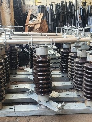 OVERHEAD LINE Insulators