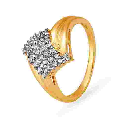 Diamond Ring 33 - Diamond Carat Weight: 0.32 Carat