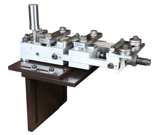 Pneumatic Feeder with Manual X-Y Movement Stand