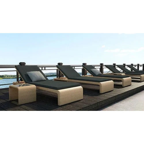 Modern Furniture Poolside Lounger Chair