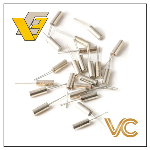 32.768MHz 3x8 Tuning Fork Crystal - Silver | Industrial Application, Precision Timing Component, Highly Reliable Frequency Solution
