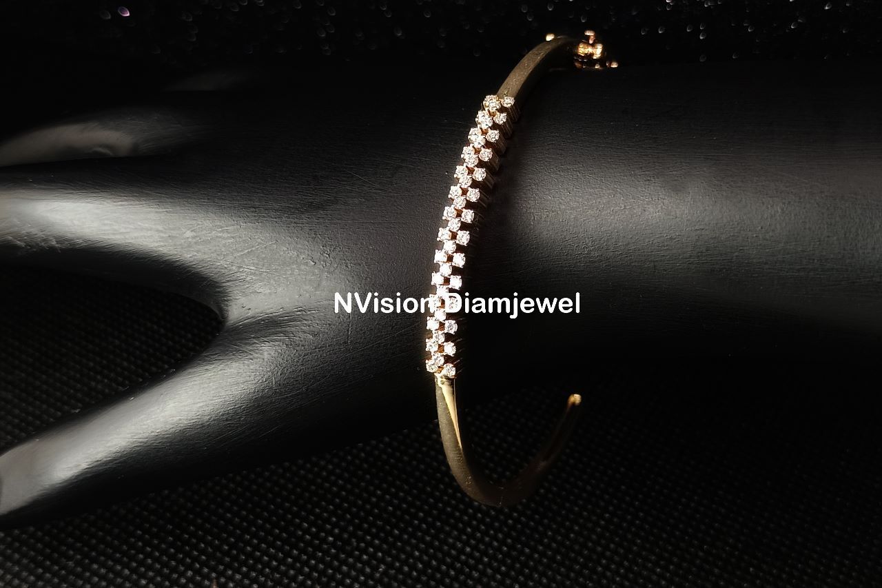 Natural Diamond Yellow Gold Bracelet