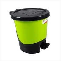 Paddle Plastic Dustbins Application: Home N Industria