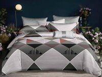 Printed Bedsheet With 2 Matching king size Pillow Covers