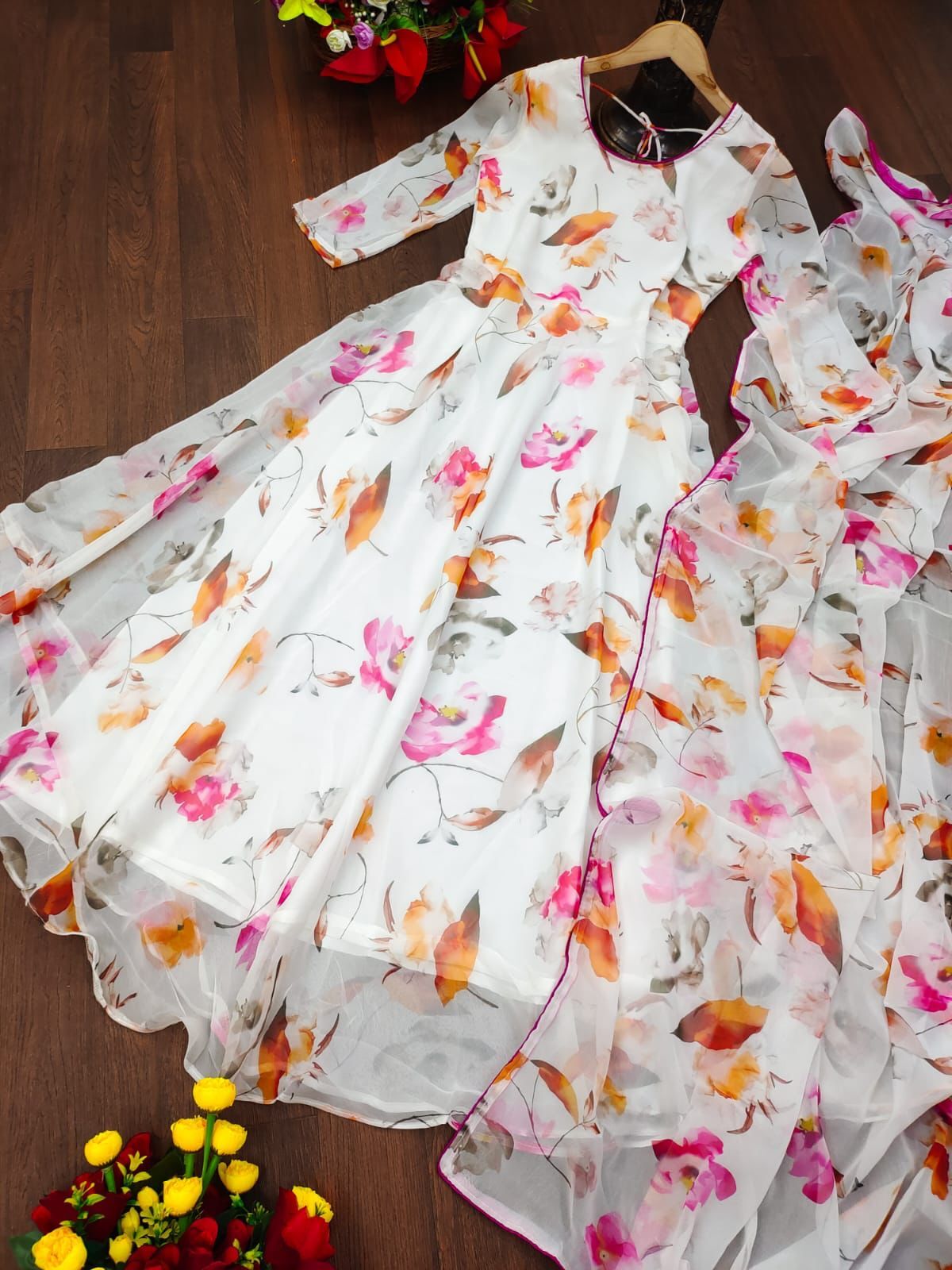 Baani White Georgette Kurti