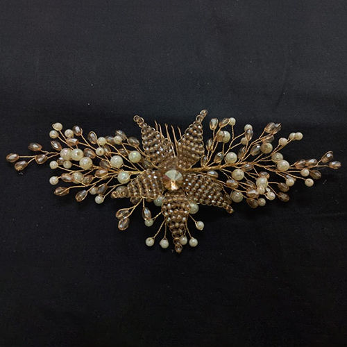 Pearl And Crystal Hair Brooch Gender: Women