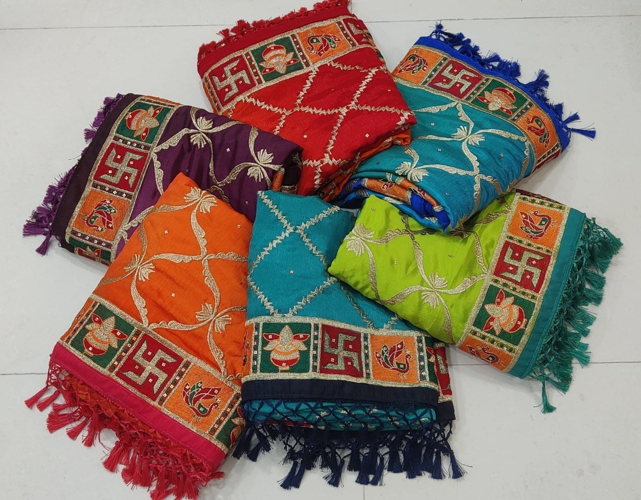 Kuhu Pista Soft Silk Saree