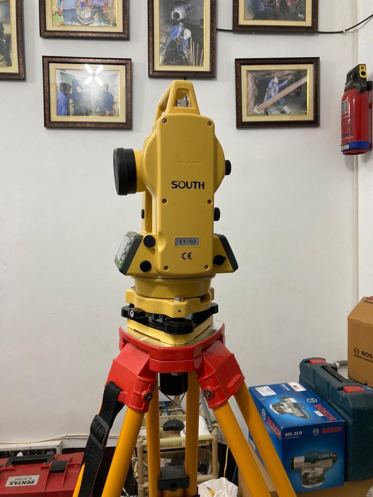 Electronic Digital Theodolite