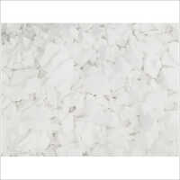 Polyethylene Wax Flakes - Chemical Auxiliary Agent, 9002-88-4 | White Wax For Cable Filing, Polish, Masterbatch, And Printing Ink