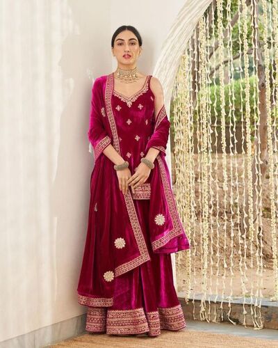 Women Viscos velvet Embroidery Salwar Suit