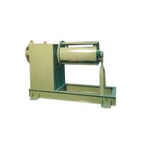 Mild Steel Coil Decoiler Machine - Capacity: 2 Ton