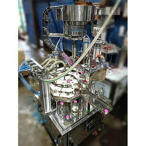 Automatic saline bottle filling inner cap outer cap crimping machine