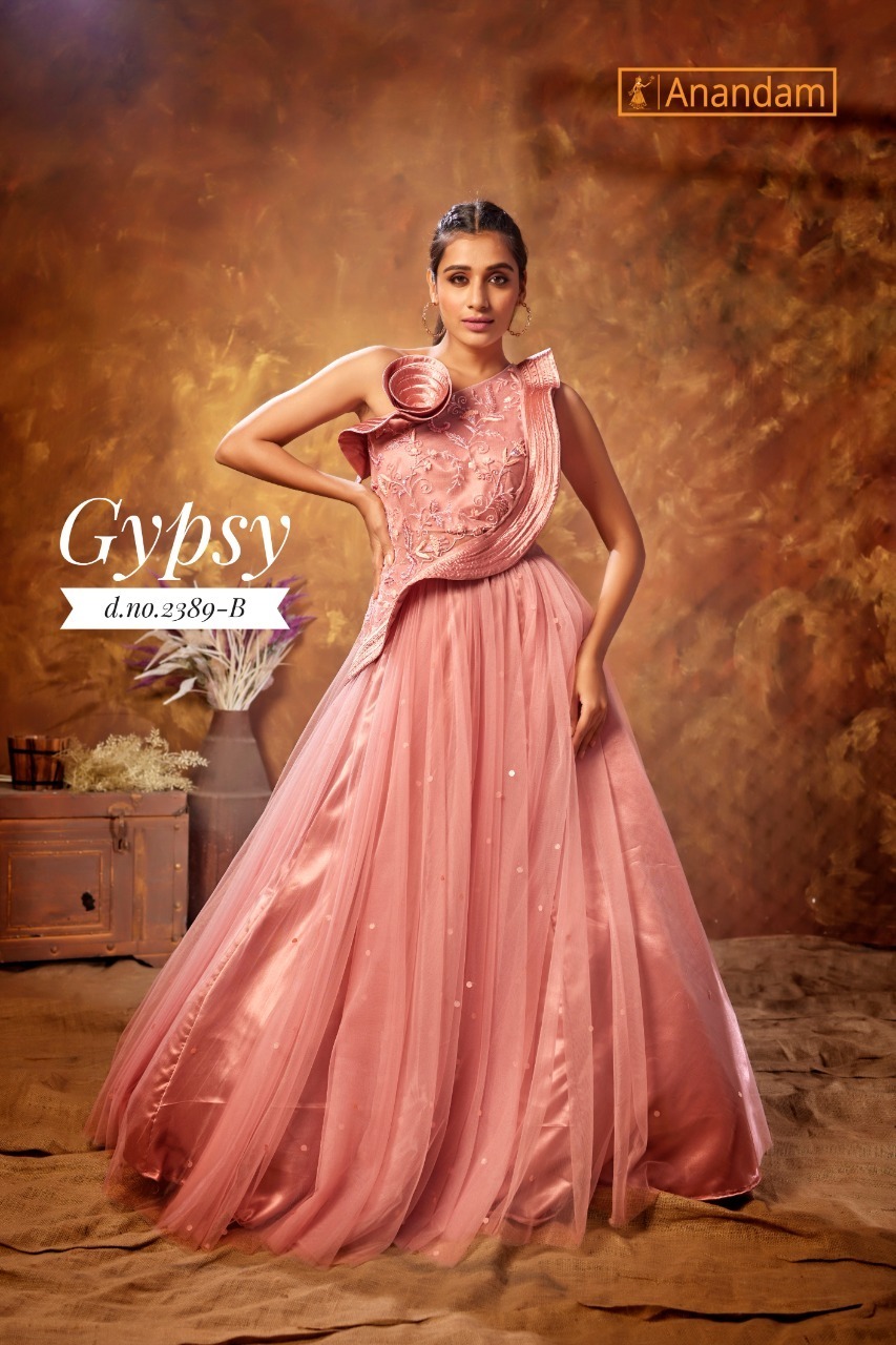 ANANDAM gown