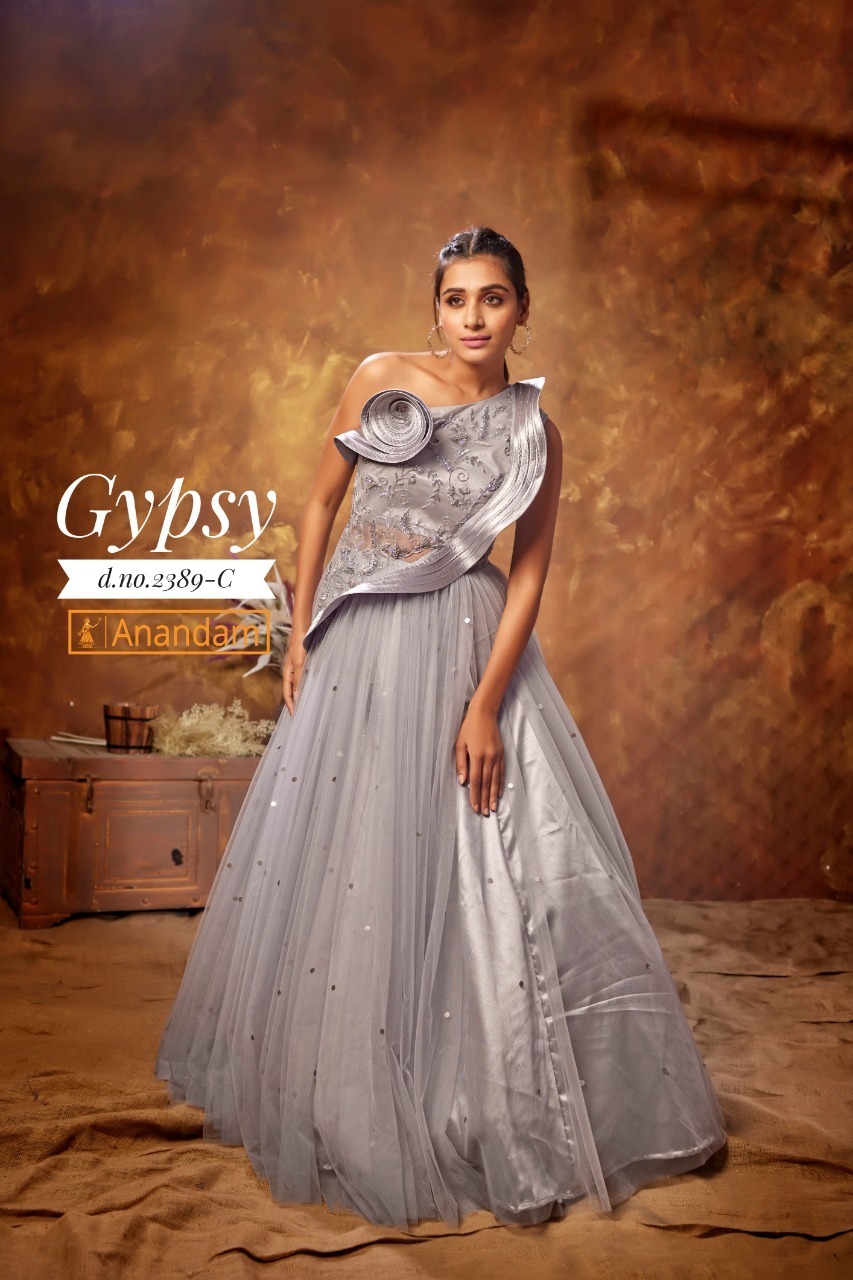 ANANDAM gown