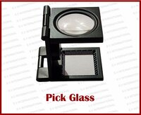 Pick Glass - Plastic, 5x5x7 Cm, Lens Diameter: 3 Cm, 5x Magnification | Durable Design, Easy To Use, High Clarity, Portable Size