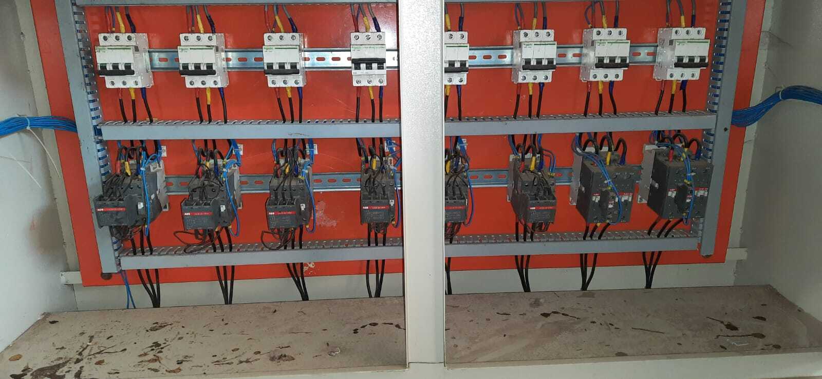 100 TO 150 KVAR APFC PANEL