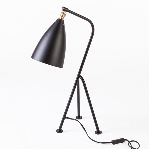Powder Coated Metal Table Lamp High Quality Export Worthy Packing