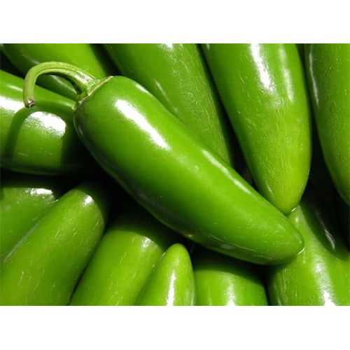 Green Jalapeno Whole With Stem - Shape: Oval