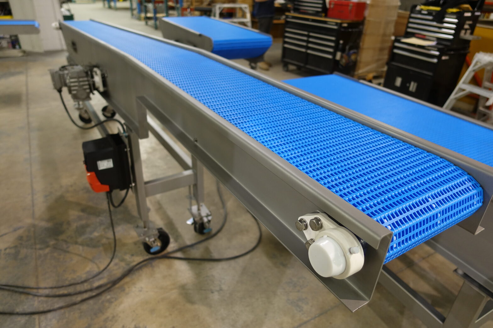 roller conveyor belt