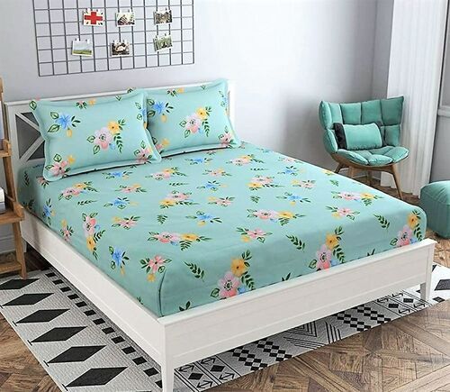 Fitted bedsheet