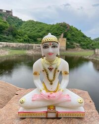 White Marble buddha Statue