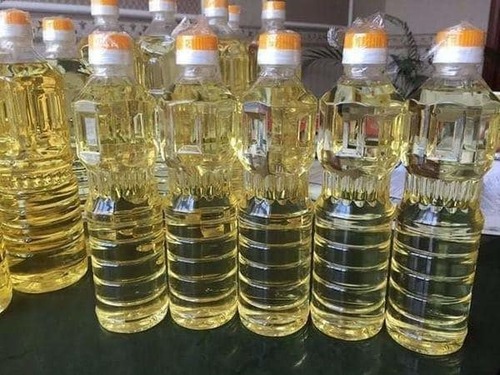 Refined Canola Oil / Rapeseed Oil refined canola oil in Plastic bottles
