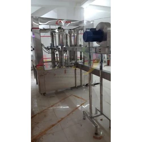 Water Bottle Filling Machine