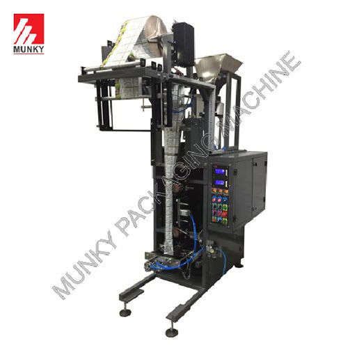 Cashew Packaging Machine With Chute Bagger