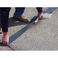 Road Crack Seal Tape - Bitumen, 40-60 Mm Width, Black | Water Activated, High Adhesion, Flexible Seal For Asphalt & Concrete Cracks
