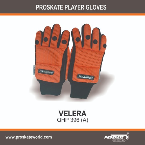 PROSKATE PROTECTIVE PLAYER VALERA GLOVES QHP 396A