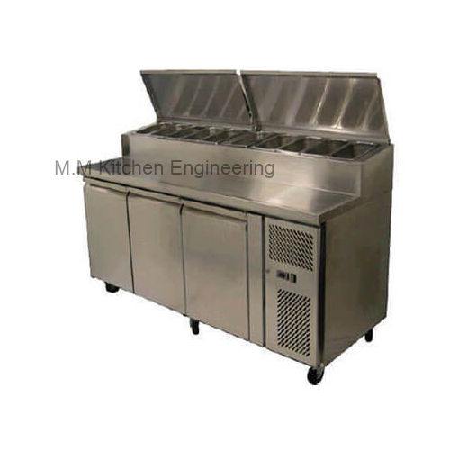 Pizza Preparation Counter With Chiller