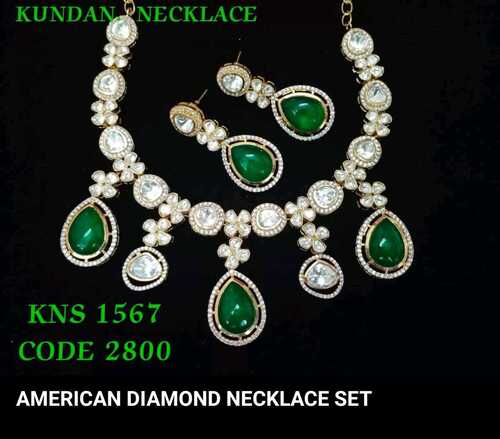 GREEN STONE KUNDAN NECKLACE SET