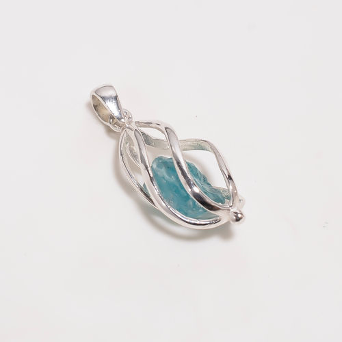 Sky Apatite Raw Gemstone 925 Sterling Silver Cage Pendant Women fashion Jewelry Exporter