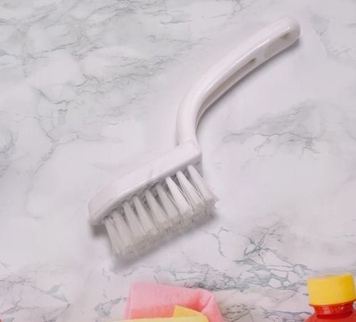 CLEANING BRUSH