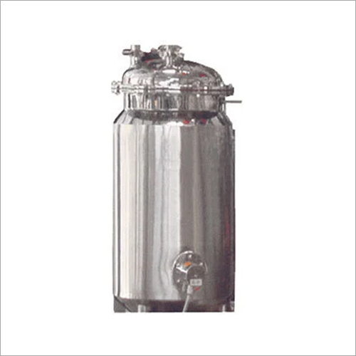 Silver Pharmaceutical Storage Tanks