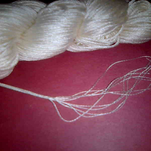 Natural knitting silk yarn