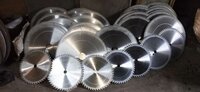 Tct Saw Blade For Aluminium And Wood - Cutting Speed: Min 1440 Rpm Rpm