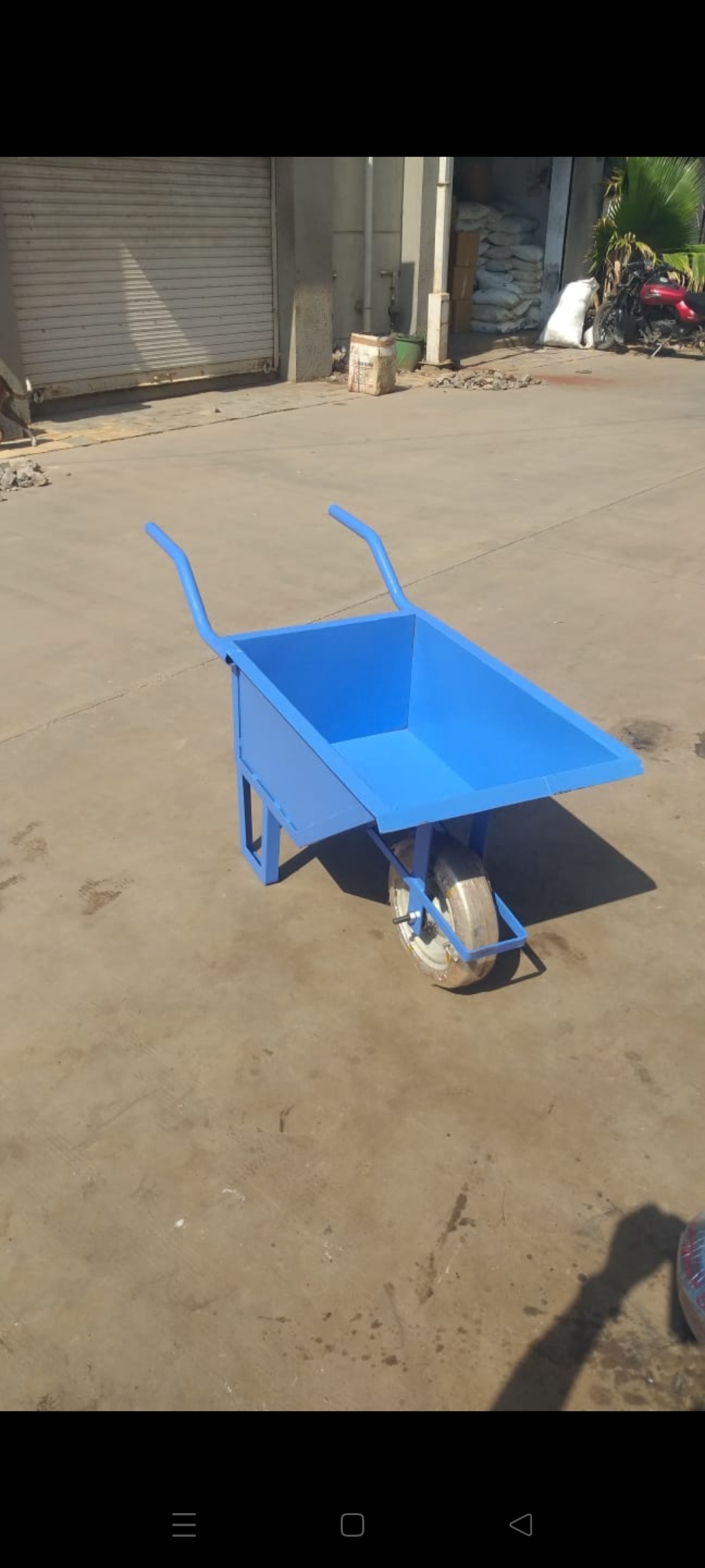Single Wheel Barrow
