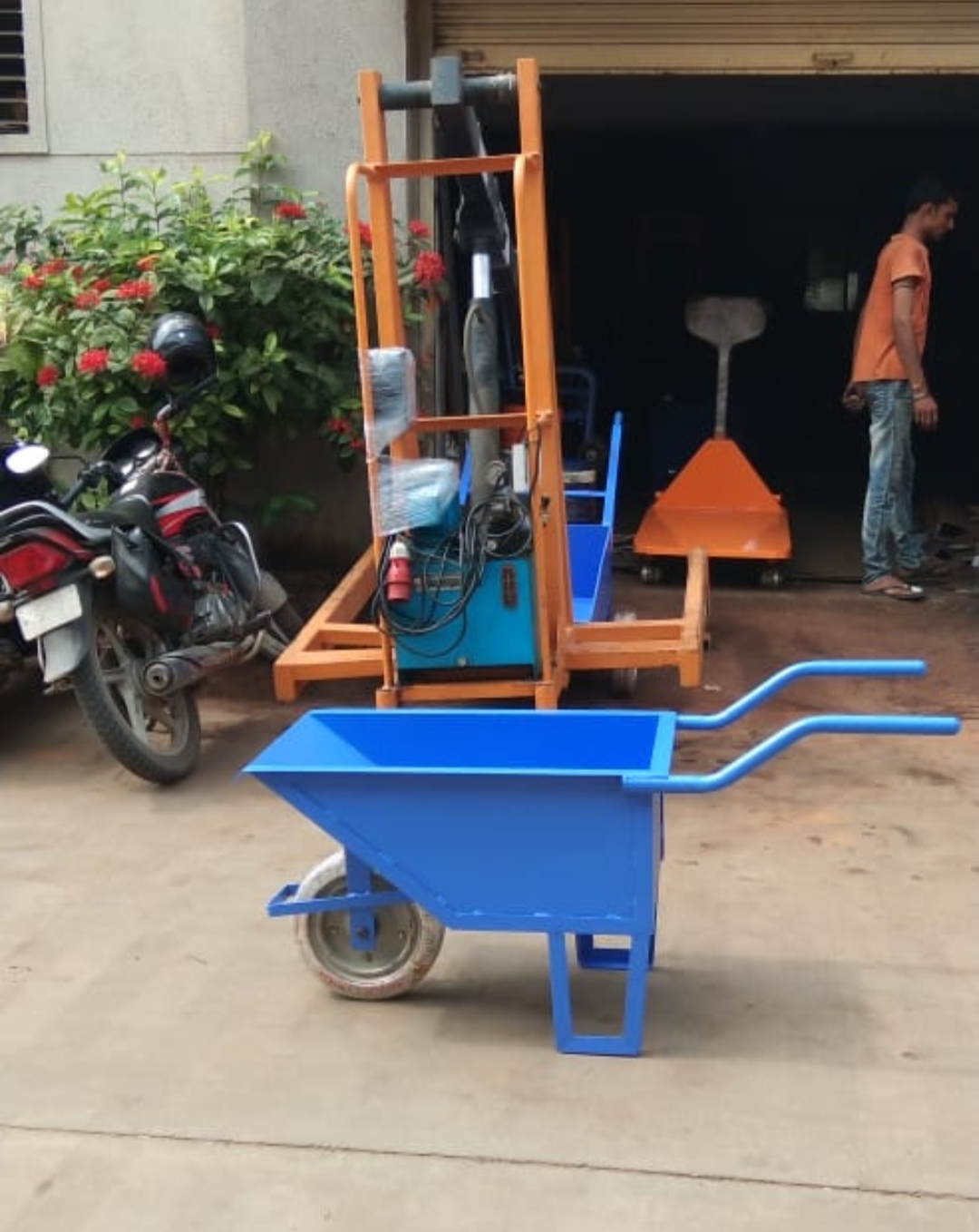 Single Wheel Barrow