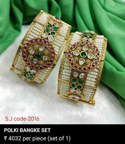 BEAUTIFUL POLKI BANGLES