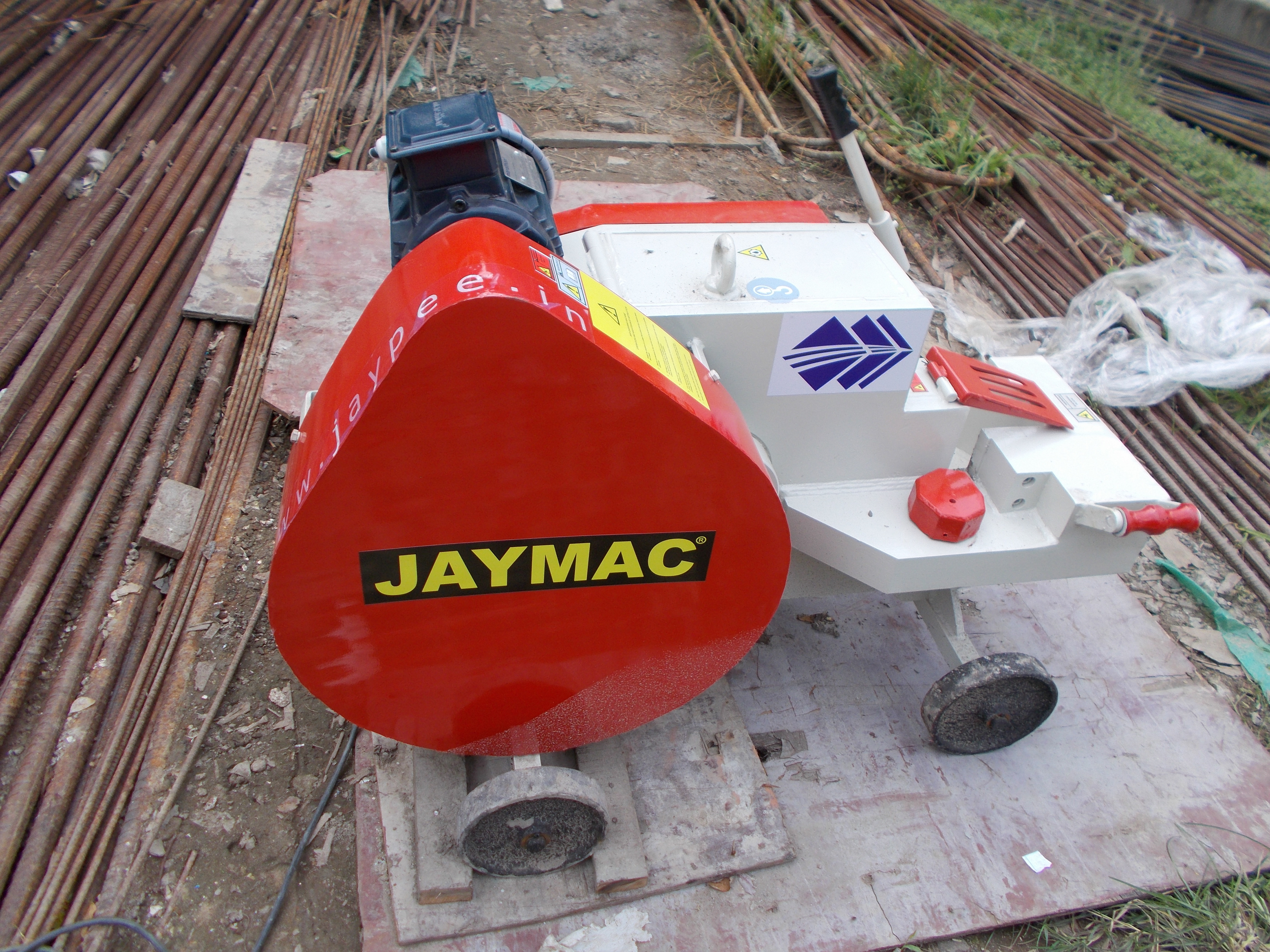 Jaymac Re Bar Cutting Machine