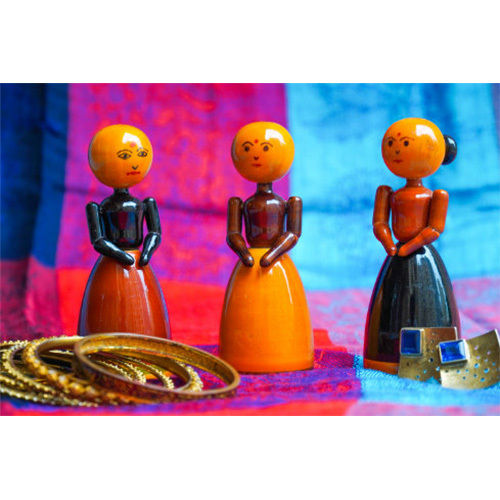 Brown-black Hand Painted Wooden Ladies Set