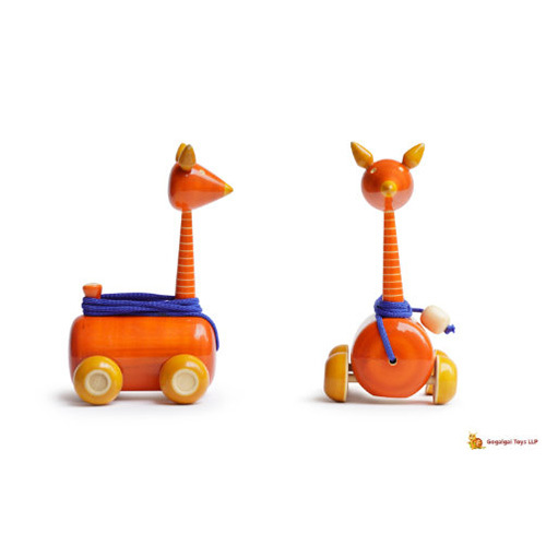 Giraffe Car