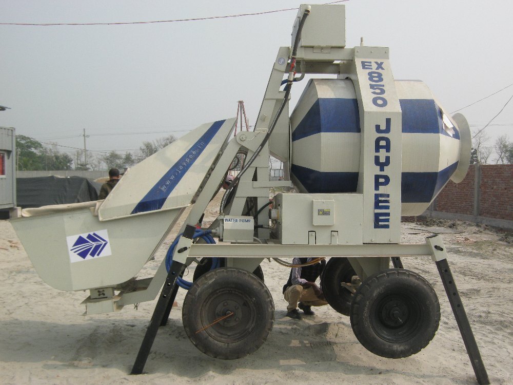 JAYPEE REVERSE DRUM CONCRETE MIXER EX 850 D