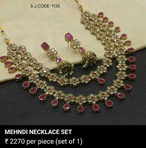 DUBBAL LINE MEHANDI NECKLACE SET