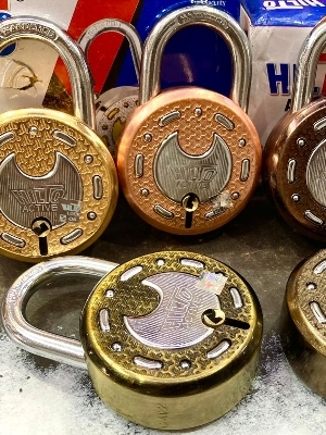 Door Padlock - Multi Colour 50mm & 65mm Sizes High Security Level 3-Key Access Round Shape for Doors Trucks Windows