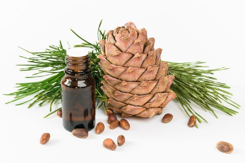 Cedarwood Essential oil