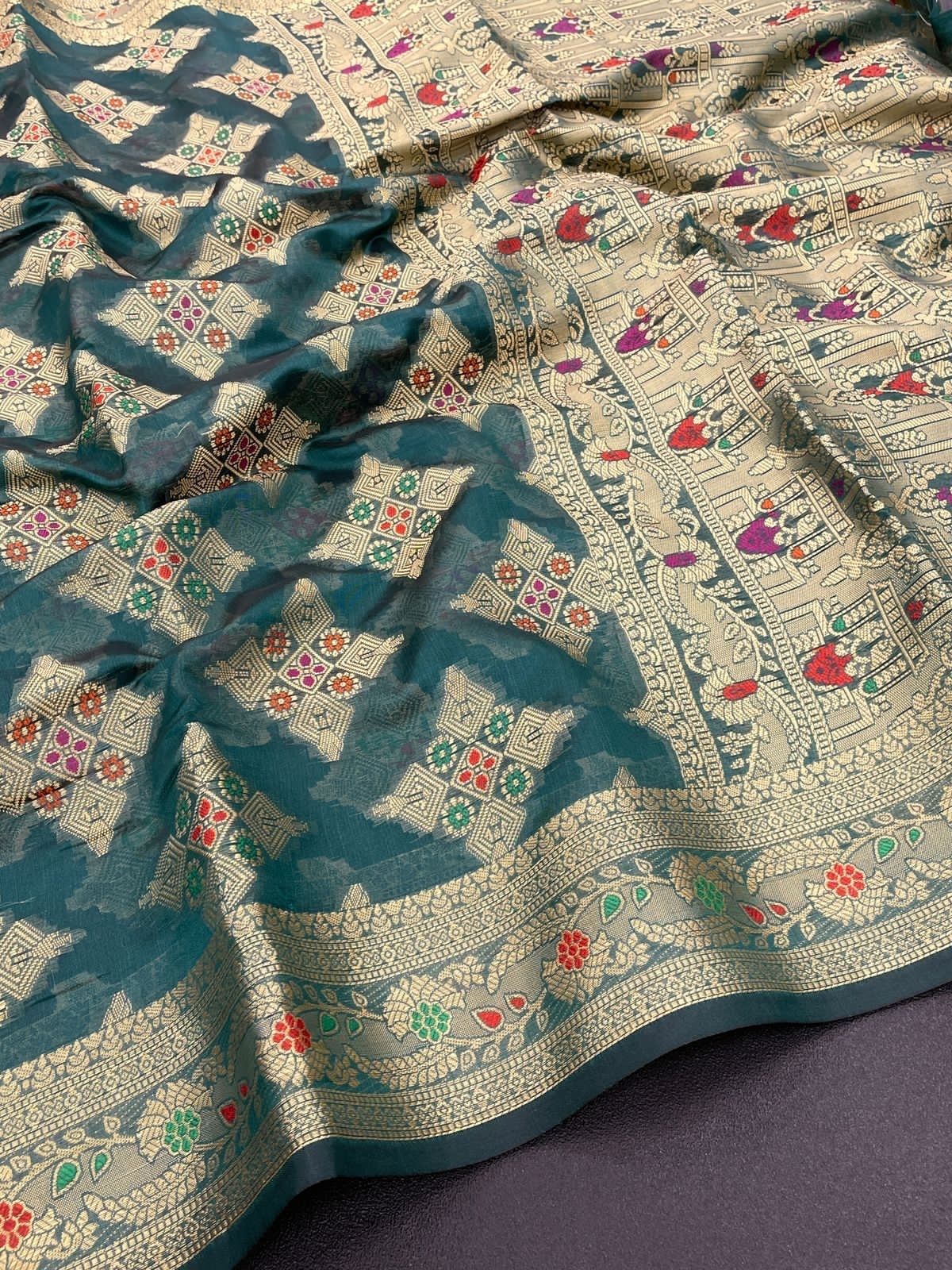 Nisha C-Green Soft Cotton Pattu Kanjivaram Silk